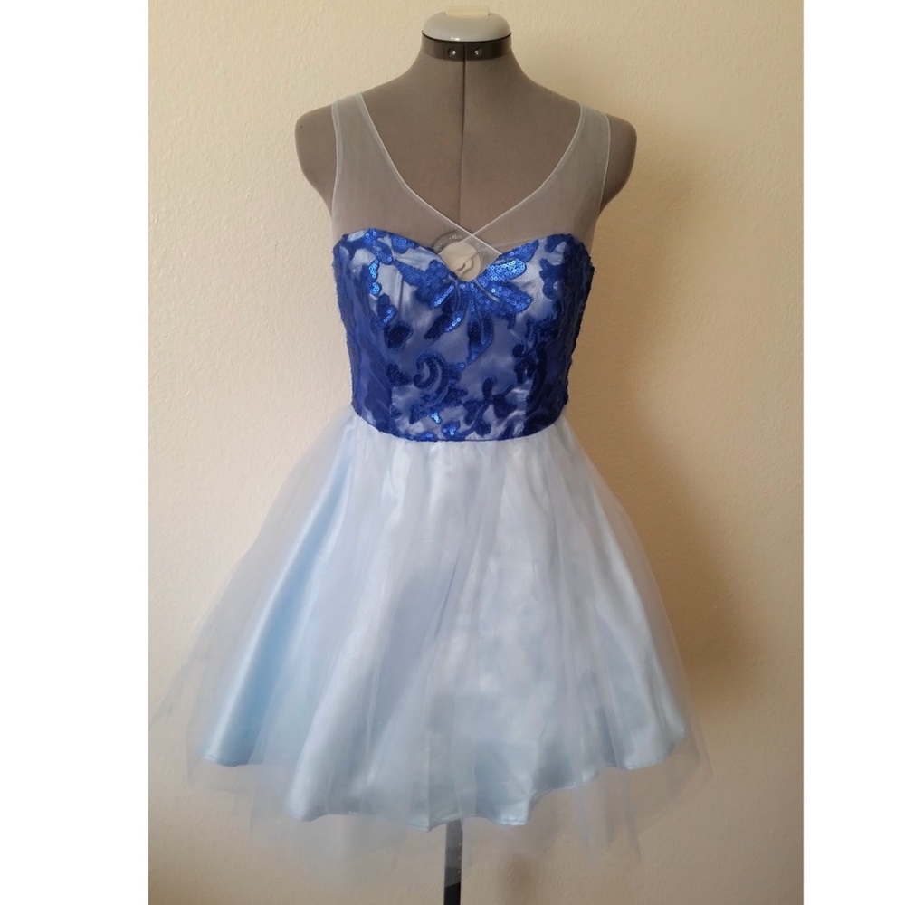New blue sequin short Windsor dress